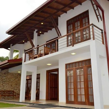 Hasara Villa One Polgasowita Extérieur photo